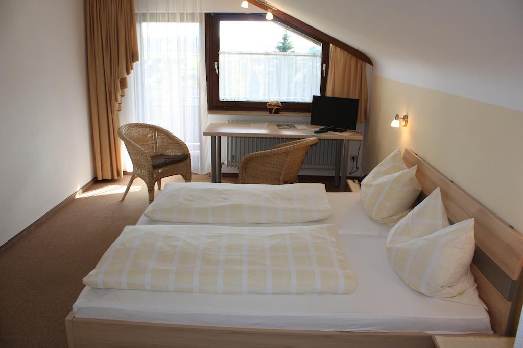 Hotel Panorama Waldachtal Habitación foto